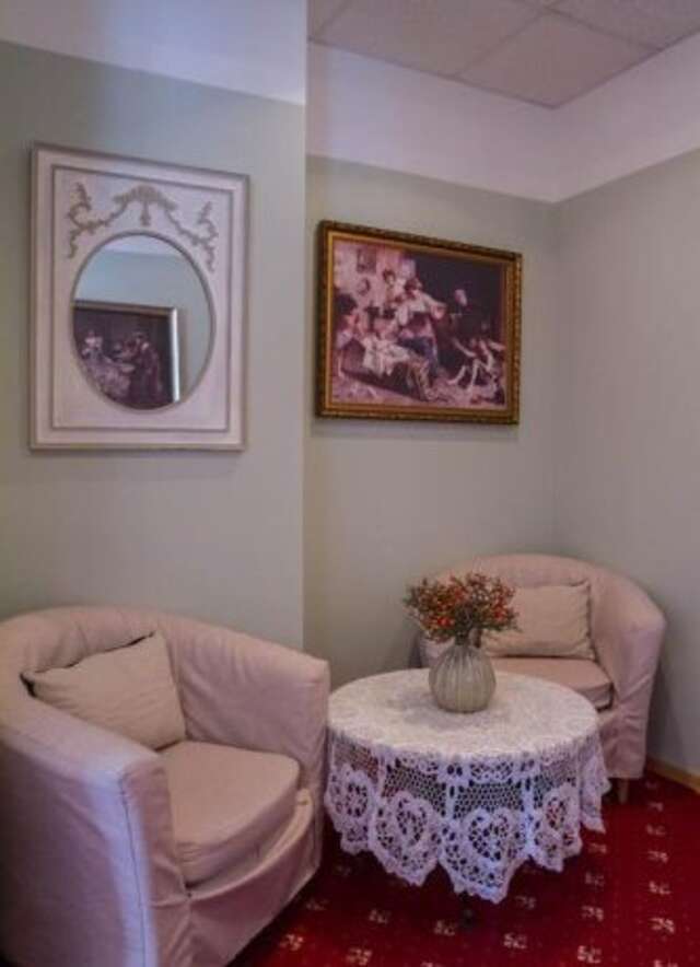 Гостиница Resident Hotel Berezki Кугеси-9