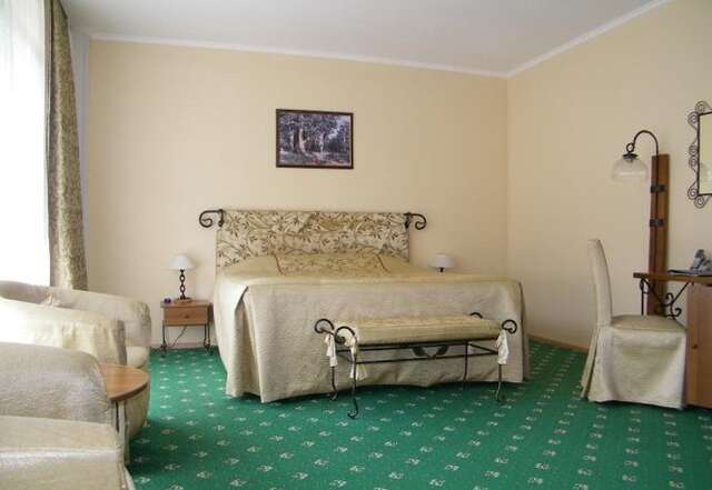 Гостиница Resident Hotel Berezki Кугеси-31